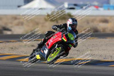 media/Dec-18-2022-SoCal Trackdays (Sun) [[8099a50955]]/Turn 4 (1pm)/